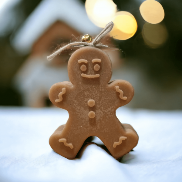 Αρωματικό Κερί Σόγιας με σχήμα Gingerbread Man (Σουφλέ Κολοκύθας)